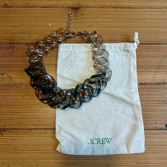 J.CREW Ombre Lucite Chunky Link Necklace. - Picture 4 of 15